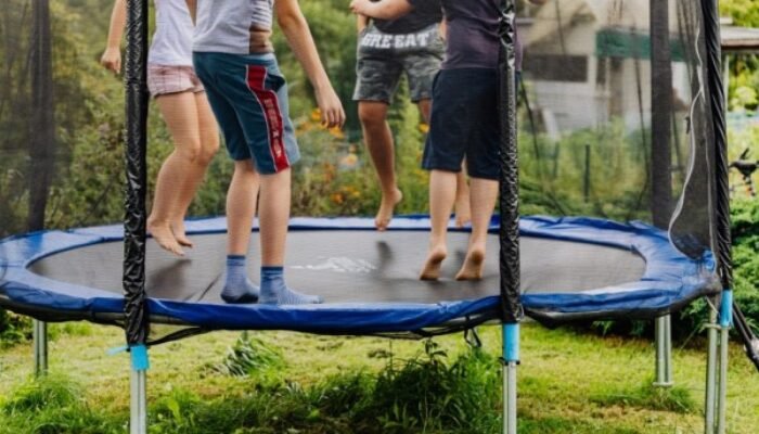 Ini Dia Manfaat Trampolin Bagi Kesehatan