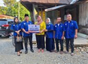 Melepuh Tersiram Air Mendidih, Pedangang Bakso Terima Bantuan dari Ricky Anthony