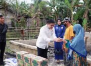Pimpinan DPRD Sumut Ricky Anthony Bantu Korban Kebakaran di Padang Tualang
