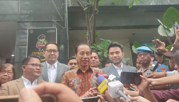 Jokowi Tempuh Jalur Hukum Hadapi Tuduhan Ijazah Palsu
